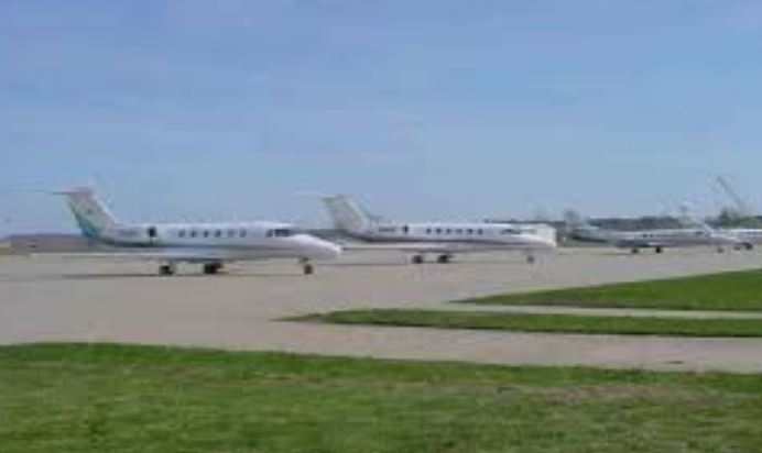 एविएशन सेक्टर में बड़ी बढ़ोतरी, सर्दियों में 26 हजार से ज्यादा उड़ानें हर हफ्ते होंगी संचालित एविएशन सेक्टर में बड़ी बढ़ोतरी, सर्दियों में 26 हजार से ज्यादा उड़ानें हर हफ्ते होंगी संचालित