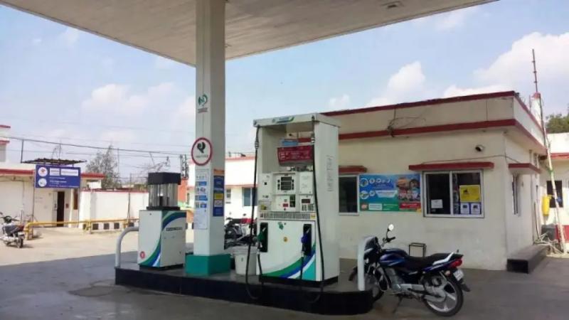 पेट्रोल-डीजल के दामों में बड़ा बदलाव, जानिए अपने शहर के नए रेट!